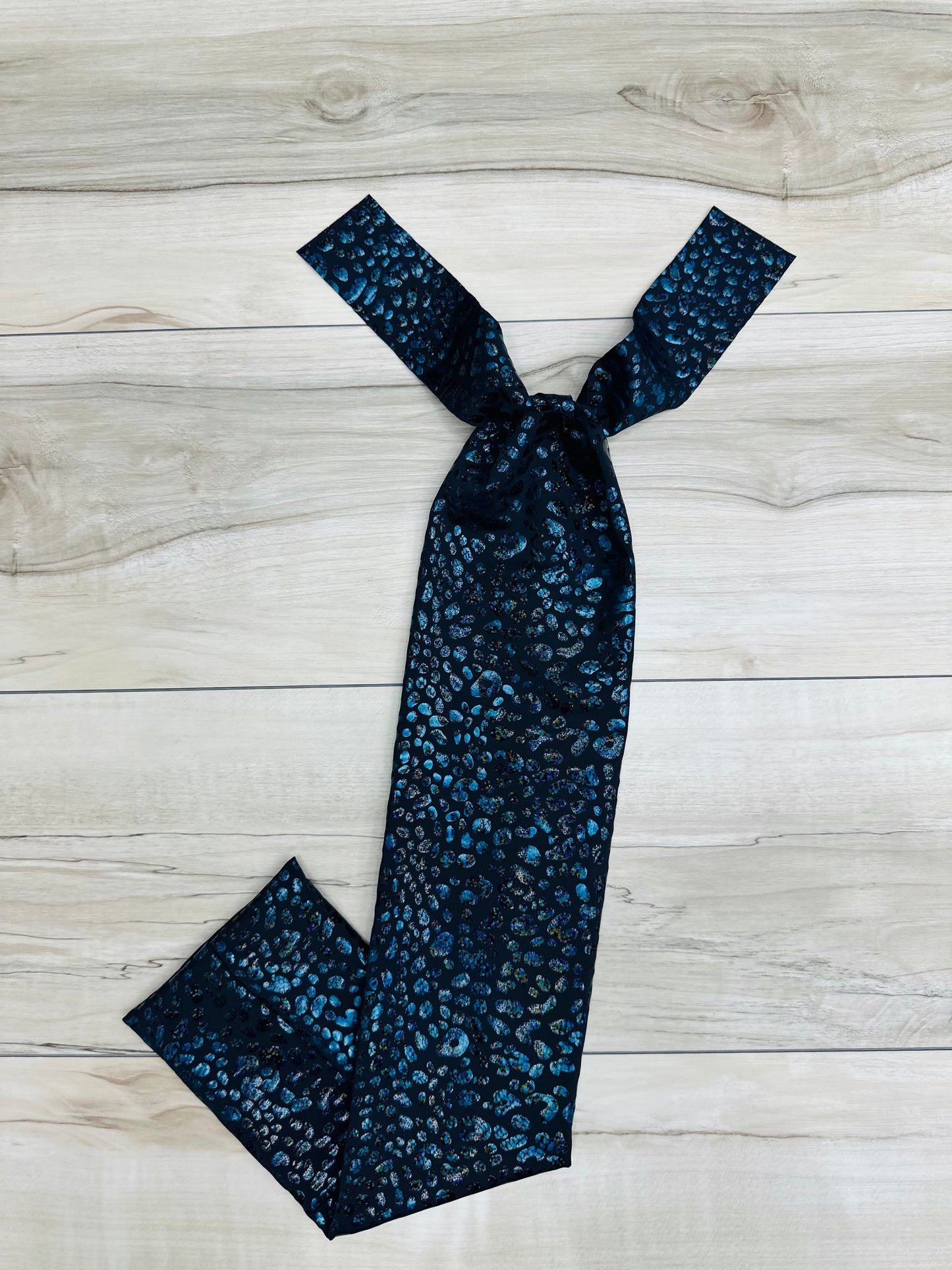 Holographic Black Cheetah