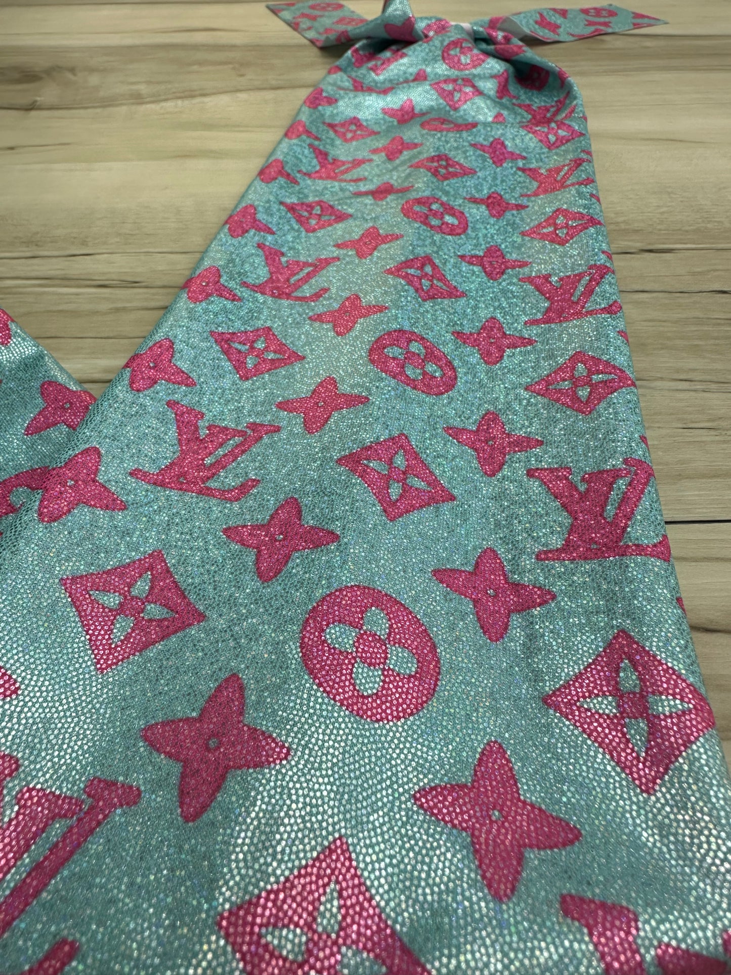 Aqua and pink boujee