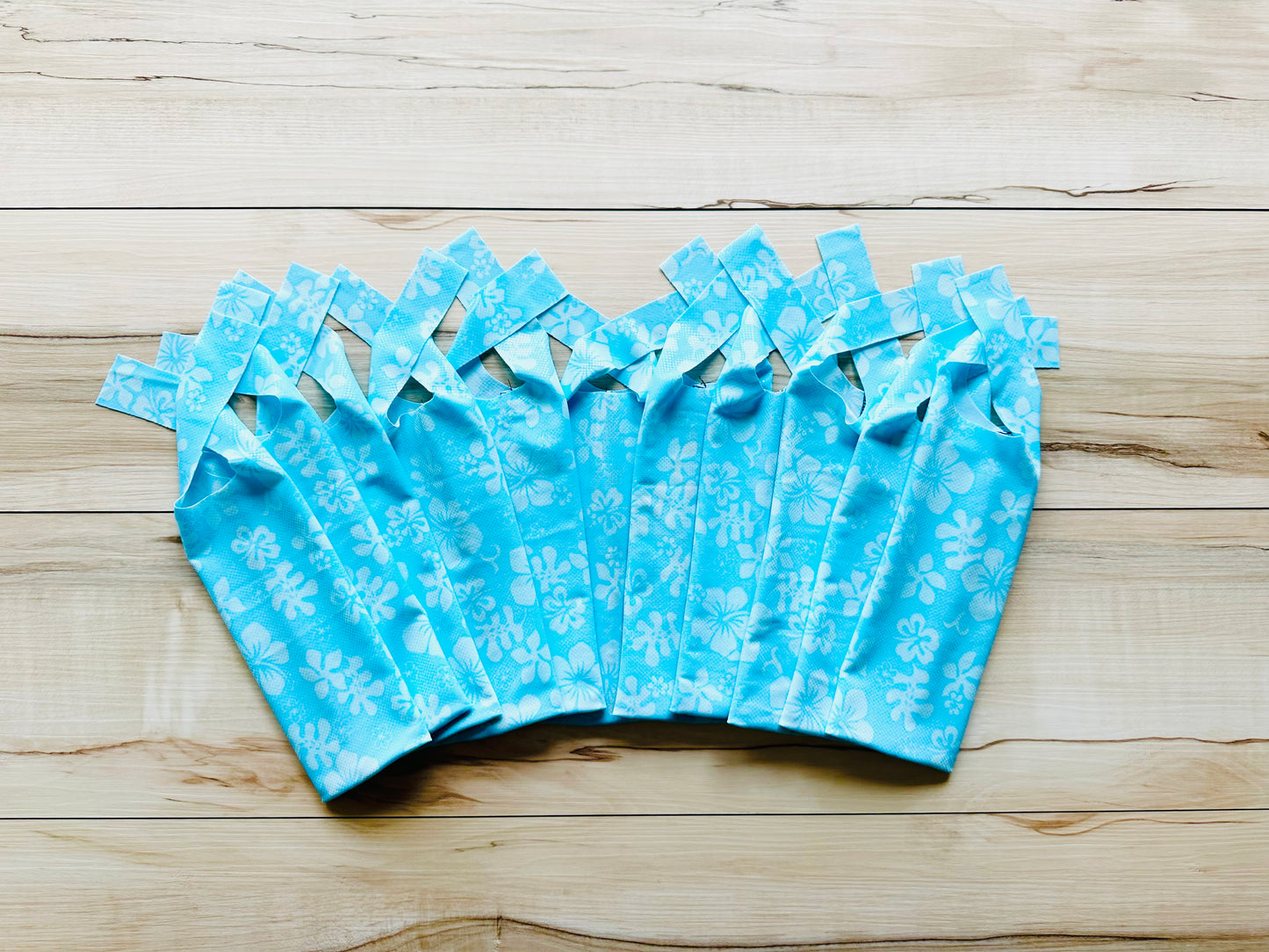 Baby Blue Hawaiian Set of 10