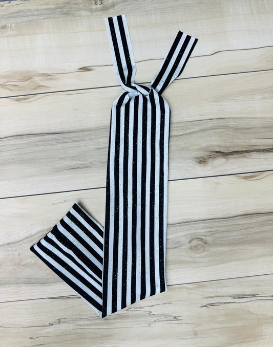 Black and White Stripe